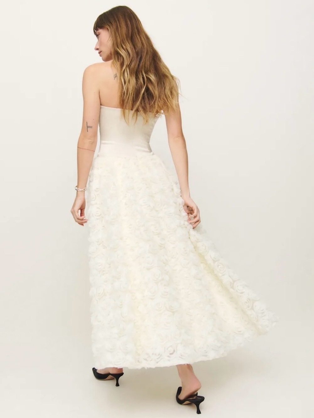 Reformation Rosy Dress Ivory - Size 0 - Picture 4 of 4